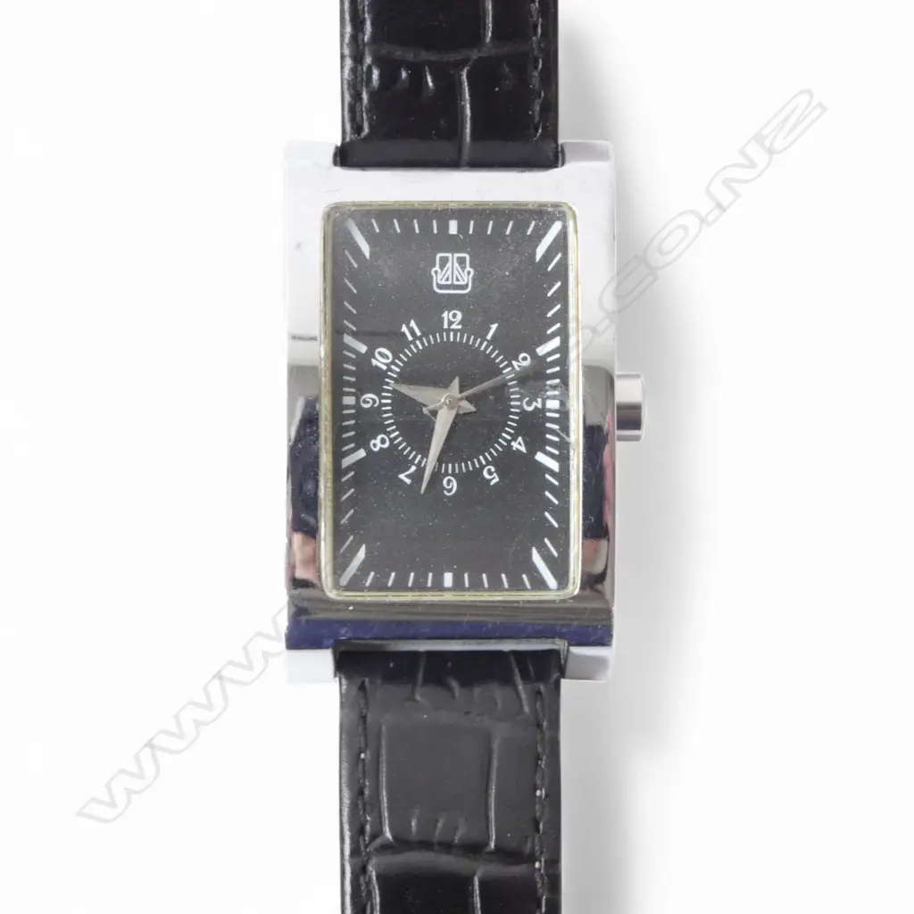 FRENCH DUFOUR WRIST WATCH RUNNING Image 1++