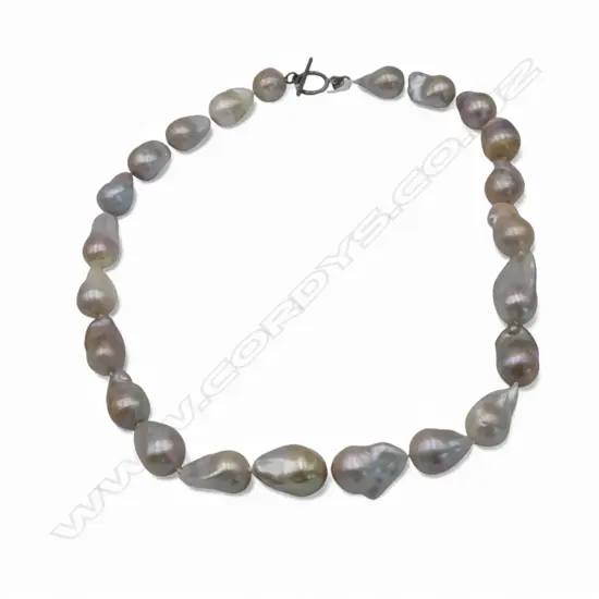 BAROQUE PEARL NECKLACE L.560mm