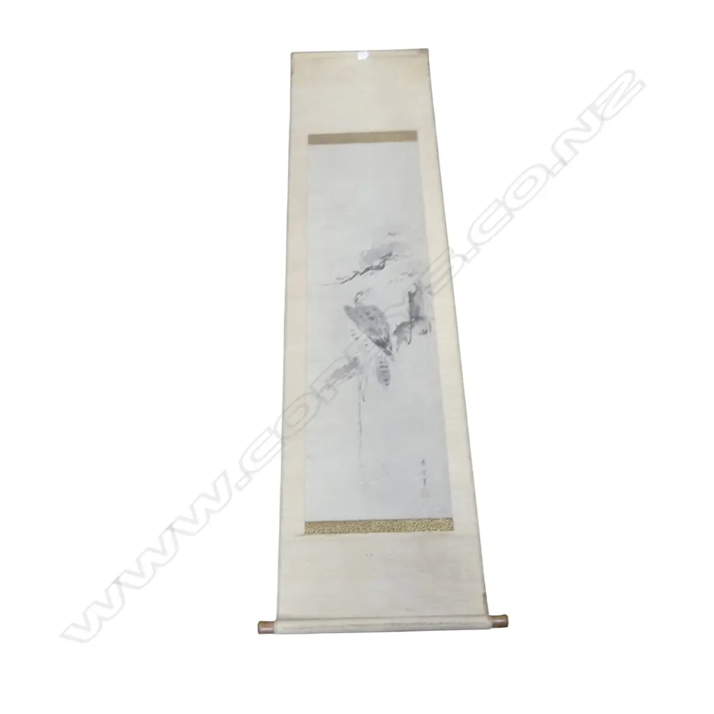 SIGNED ANTIQUE ORIENTAL SCROLL THE EAGLE HAS LANDED L1900 W500MM Image 1++
