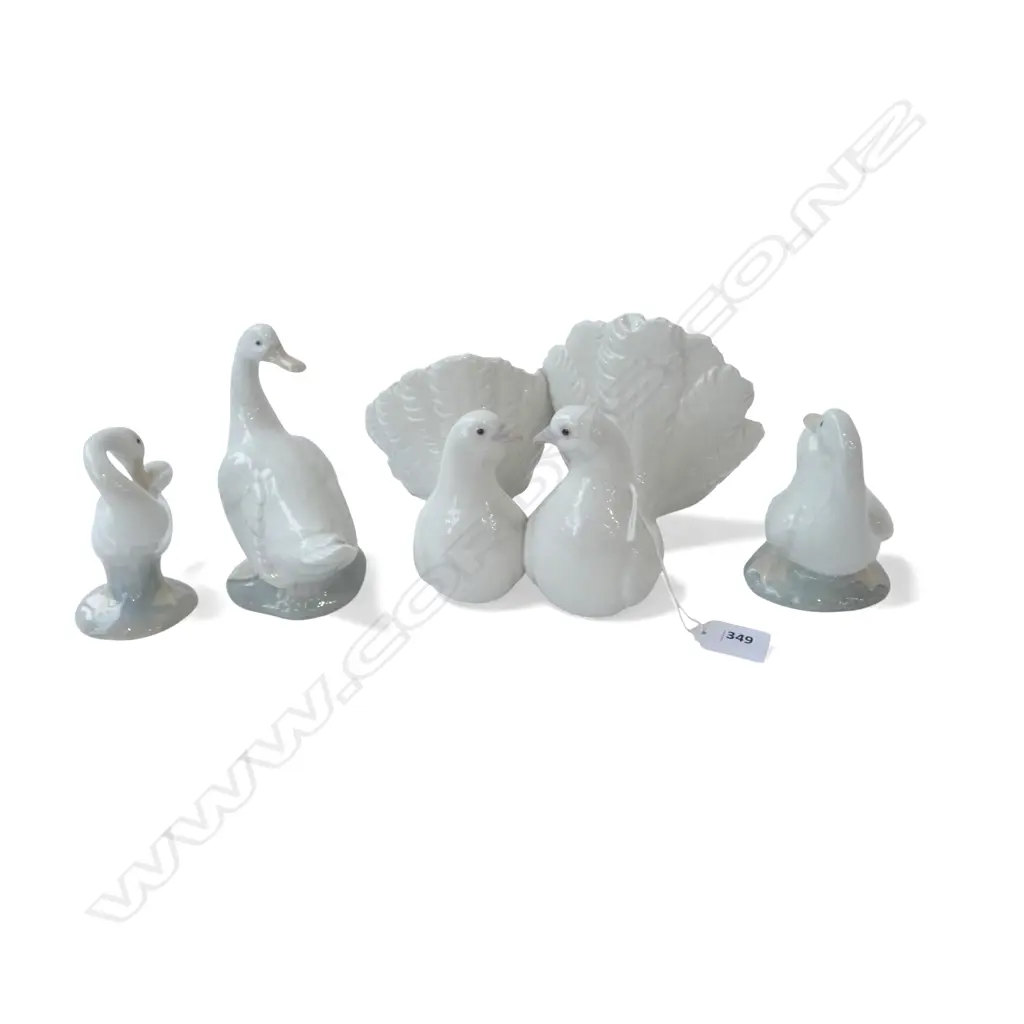 PR LLARDRO DOVES & 3 NAO GEESE, H.130mm Image 1++