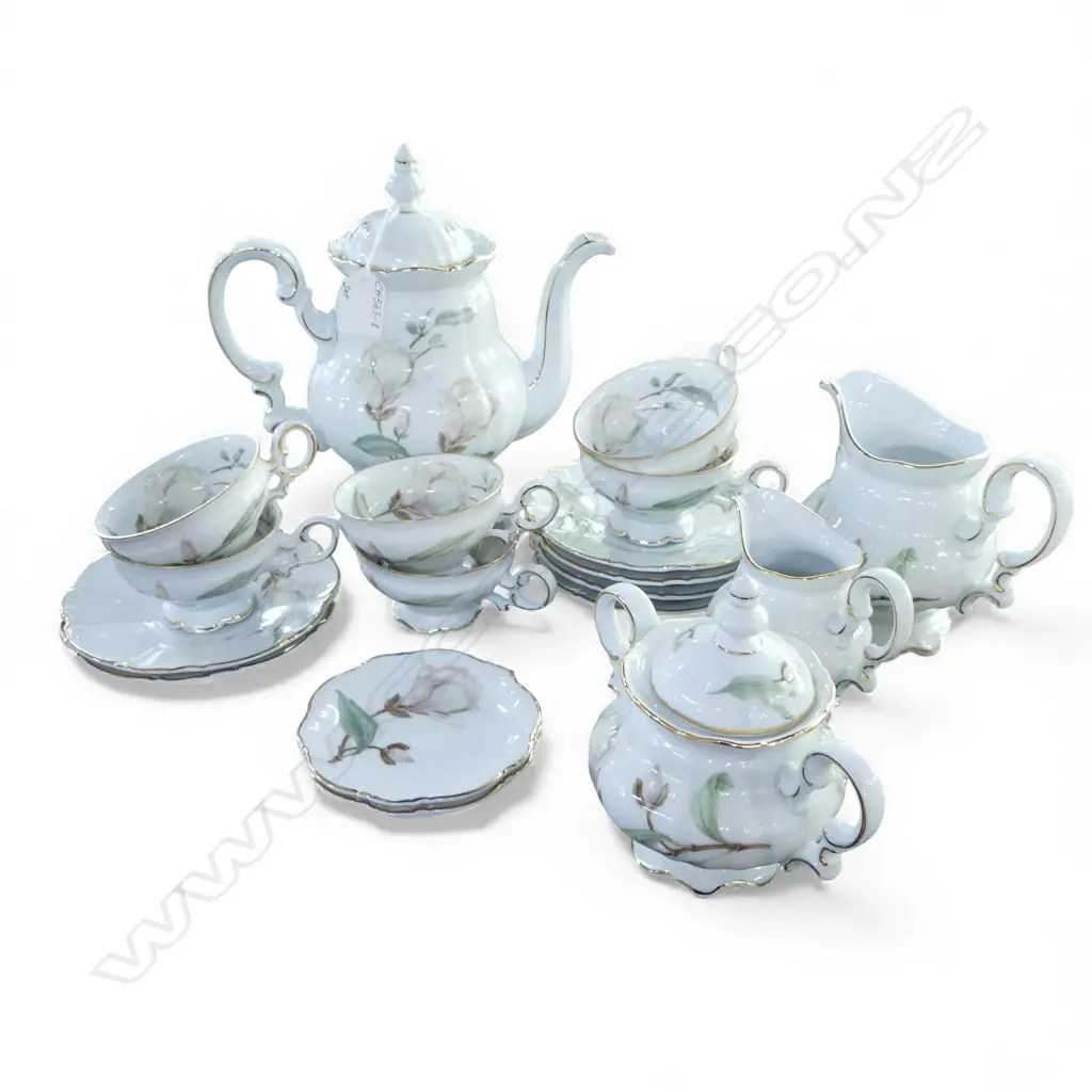 HUTSCHENREUTHER COFFEE SET 'SYLVIA' PATTERN, 6 PLACE SETTING Image 1++