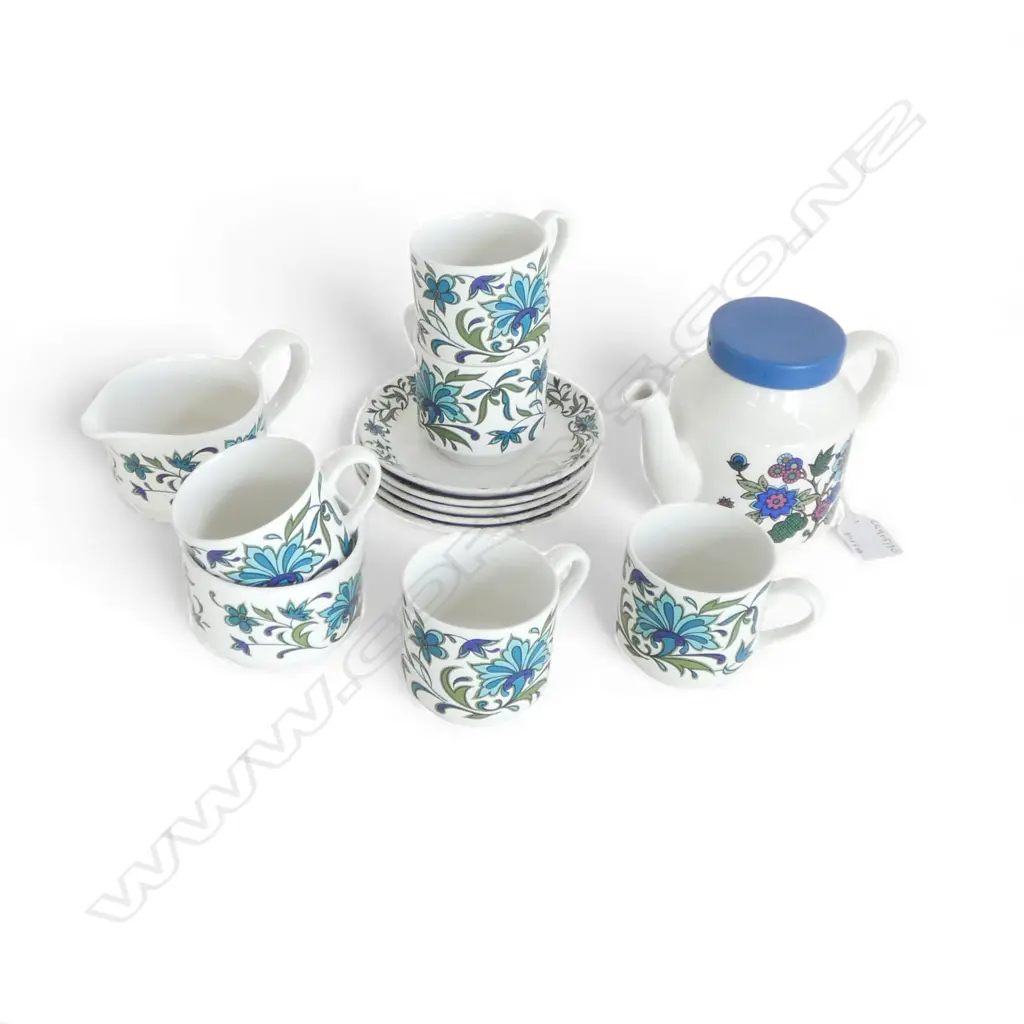 STAFFORDSHIRE CHINA MIDCENTURY PAT 3PC TEASET & 5CSS Image 1++