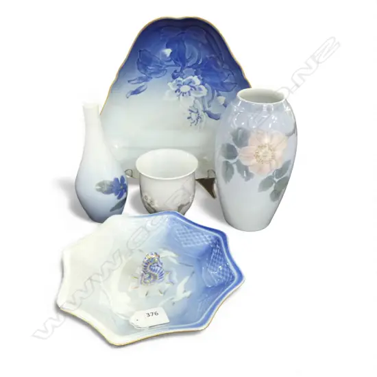 5 PCS BING & GRONDAHL; 2 DISHES, 2 VASES & BEAKER