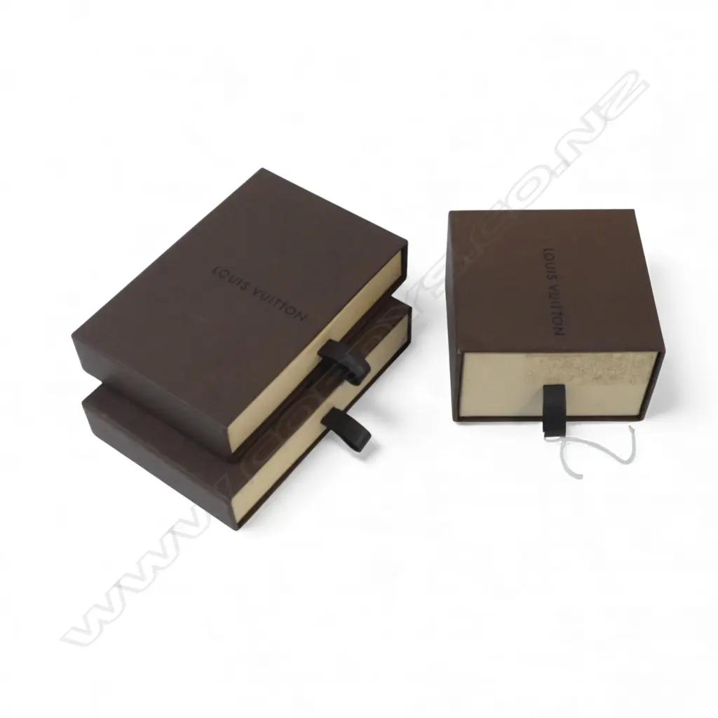 3 LOUIS VUITTON BOXES empty 90x90x55mm Image 1++