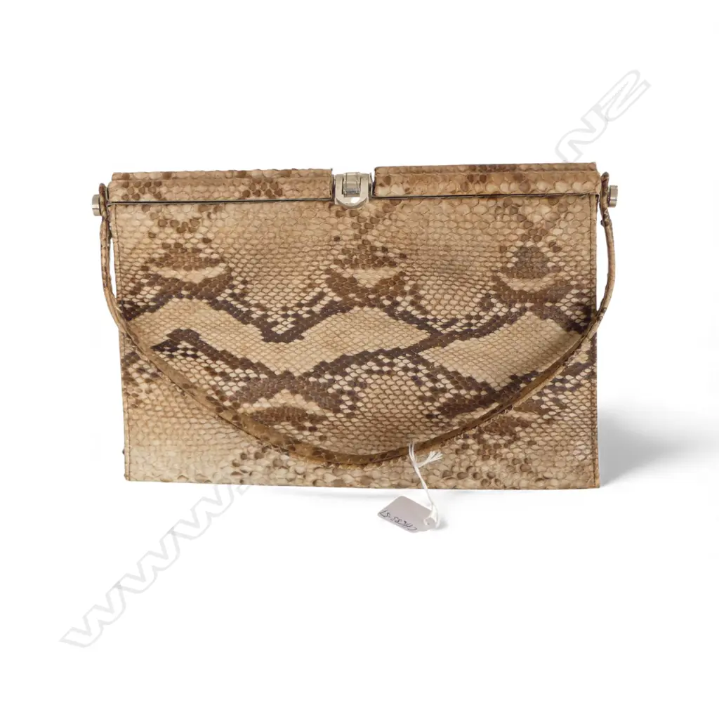 VINTAGE PYTHON SNAKE SKIN HAND BAG Image 1++