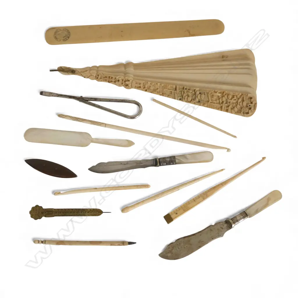 BAG ASST: SEWING ITEMS + OLD CHINESE FAN + IVORY ETC Image 1++