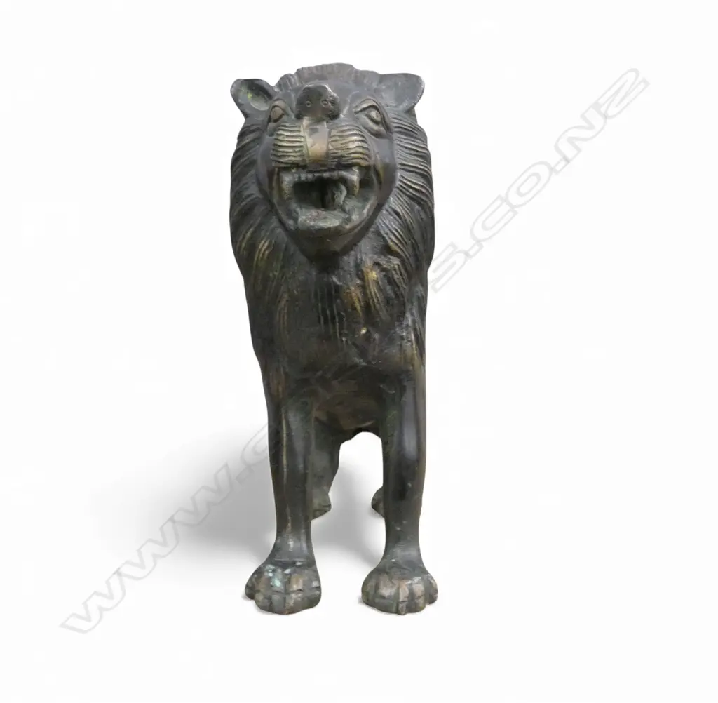 BRONZE LION H210mm Image 1++