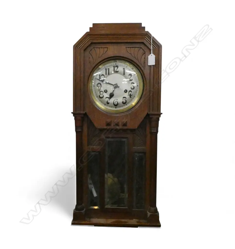 ANTIQUE WOODEN GERMAN WALL CLOCK, w PENDULUM & KEY Image 1++