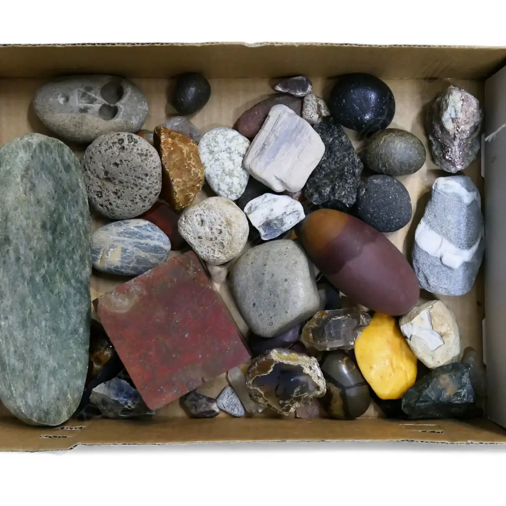 ROCK COLLECTION incl: LG JASPER BLOCK, CUT POUNAMU BOULDER, VENTIFACTS ETC Image 1++