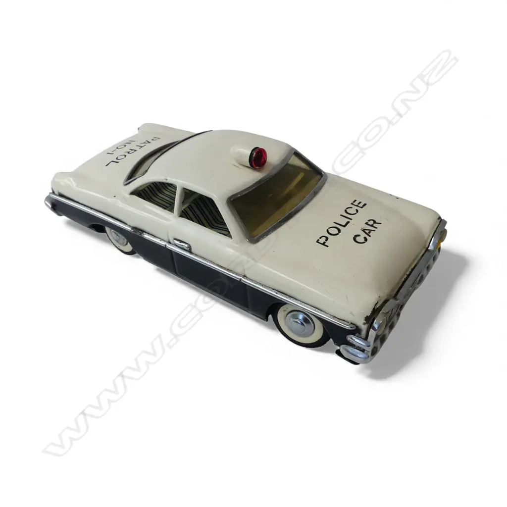 VINTAGE METAL POLICE CAR Image 1++