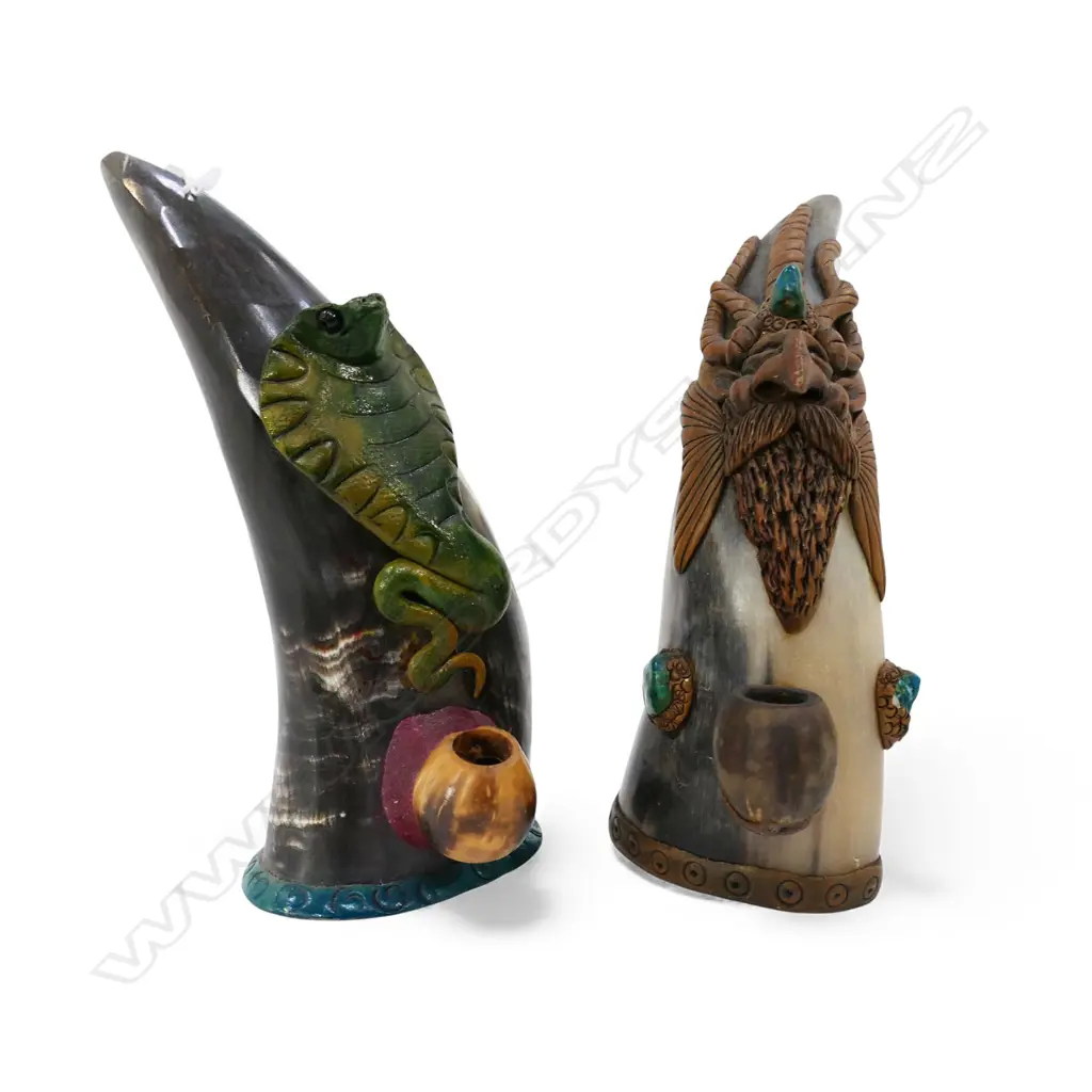 2 BUFFALO HORN PIPES Image 1++