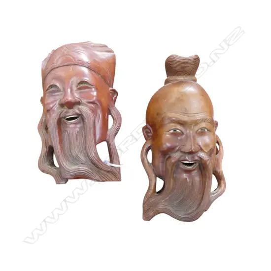2 CARVED CHINESE MASKS H.220mm
