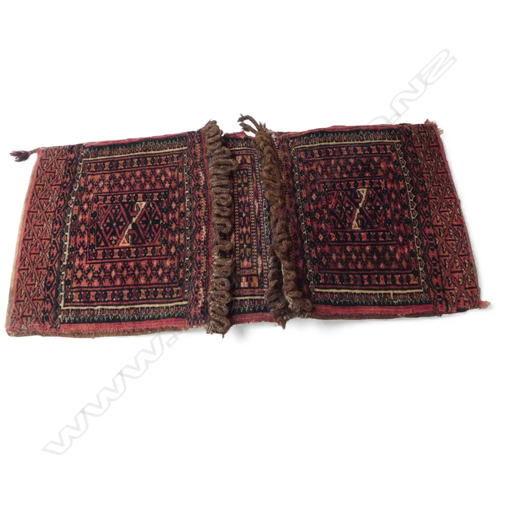 SMALL VINTAGE SADDLEBAG TURKMENISTAN C.1920 630x310mm  Image 1++