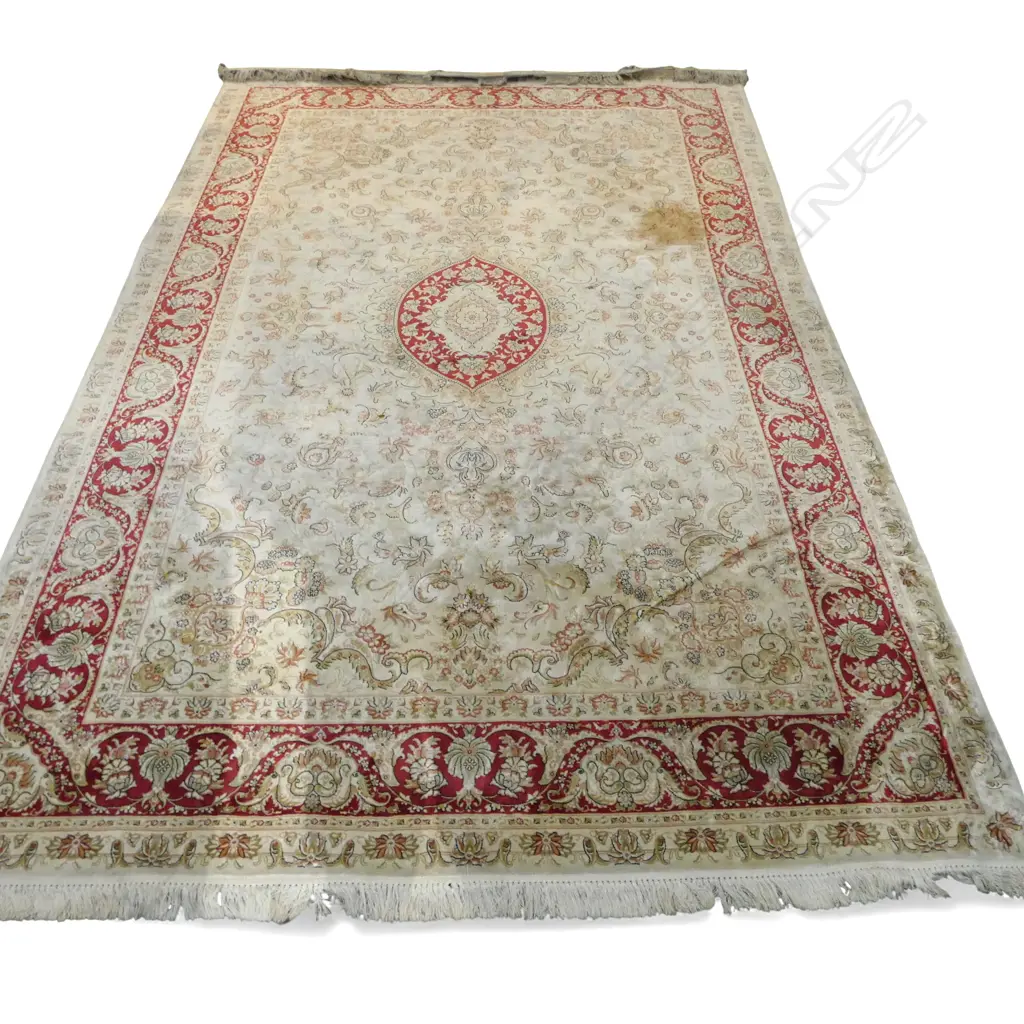 LG BELGIAN MACHINED SILK STYLE RUG, SMALL MARK 3000x2000mm Image 1++