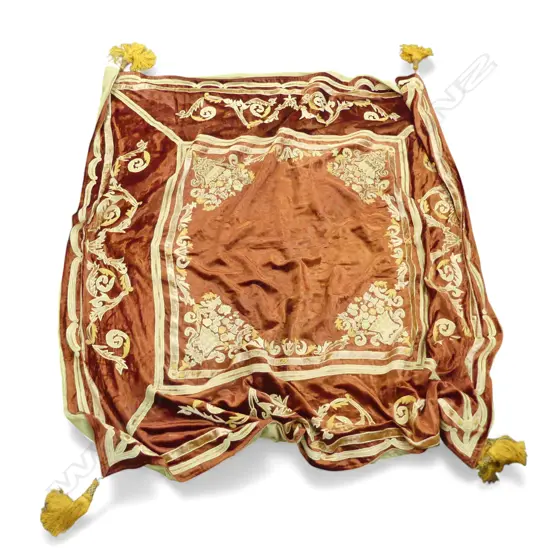 BROWN VELVET TABLE CLOTH 1600x1600mm