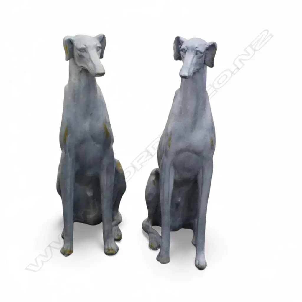 PR LIGHT WEIGHT COMPOSITE  GREYHOUNDS H.770mm Image 1++