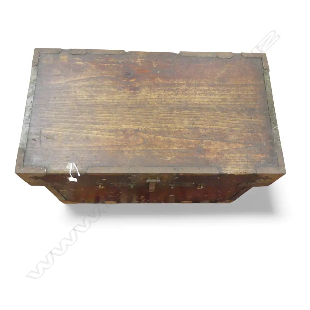  18TH C PAULOWNIA WOOD SAMURAI ARMOUR TRAVELLING TRUNK H.535 W.820mm Image 1++