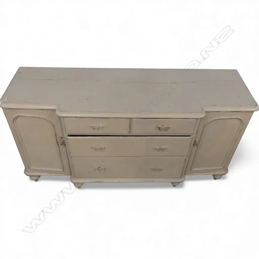 PAINTED VICTORIAN BREAKFRONT SIDEBOARD 1700x530x860mm Image 1++