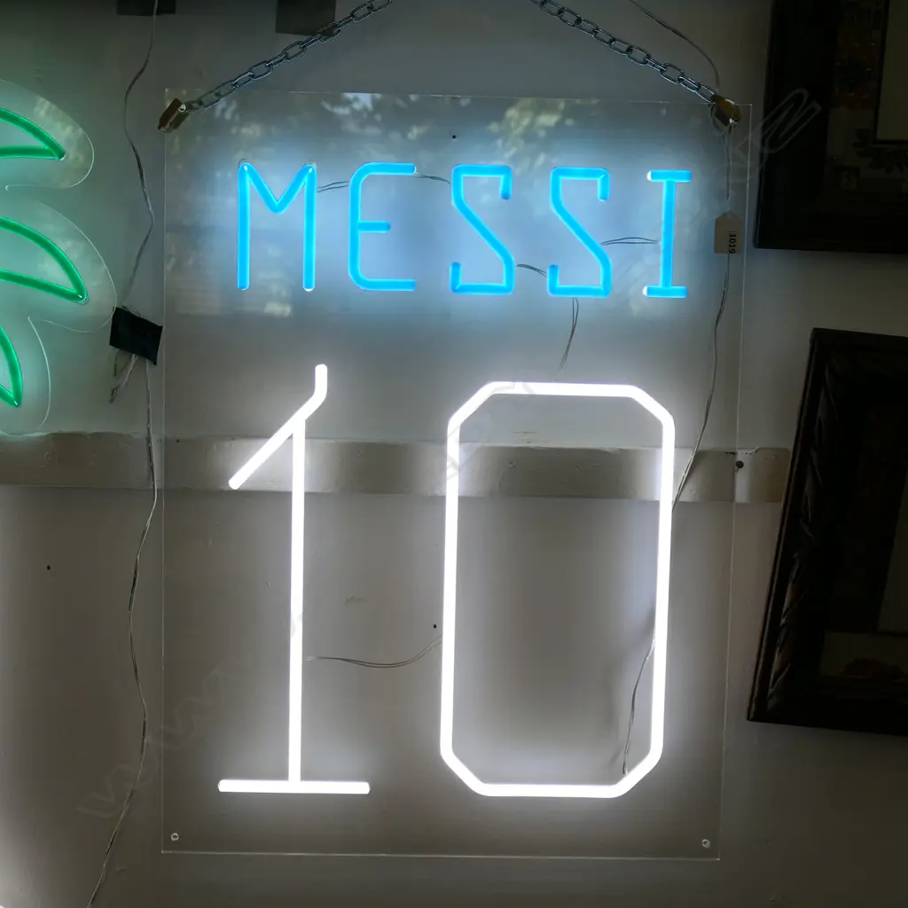 NEON 'MESSI 10' SIGN, 660 x 495mm Image 1++