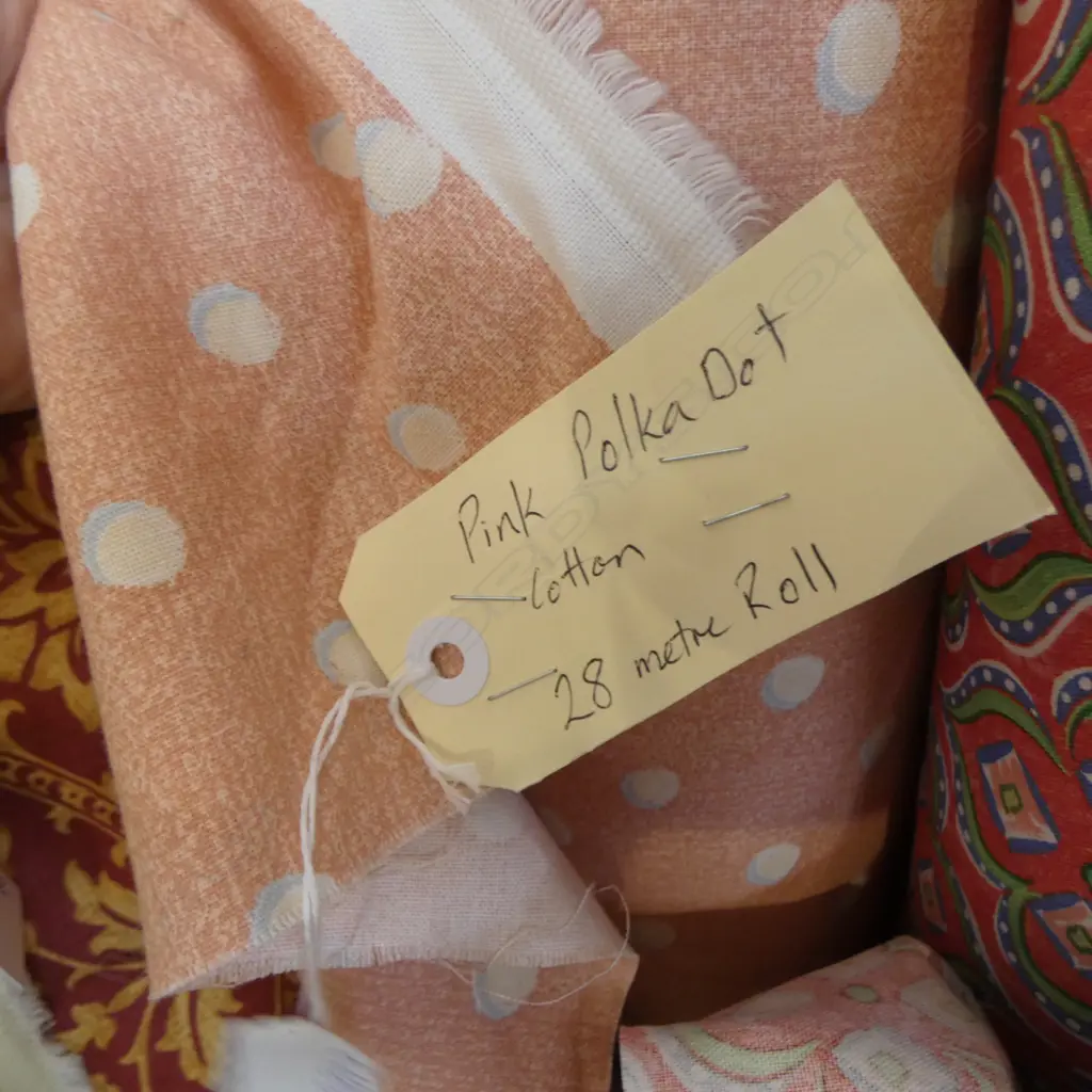 FABRIC BOLT; PINK POLKA DOT, COTTON, 28M Image 1++
