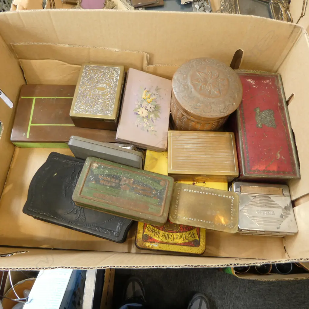 ASST. VINTAGE TINS  Image 1++