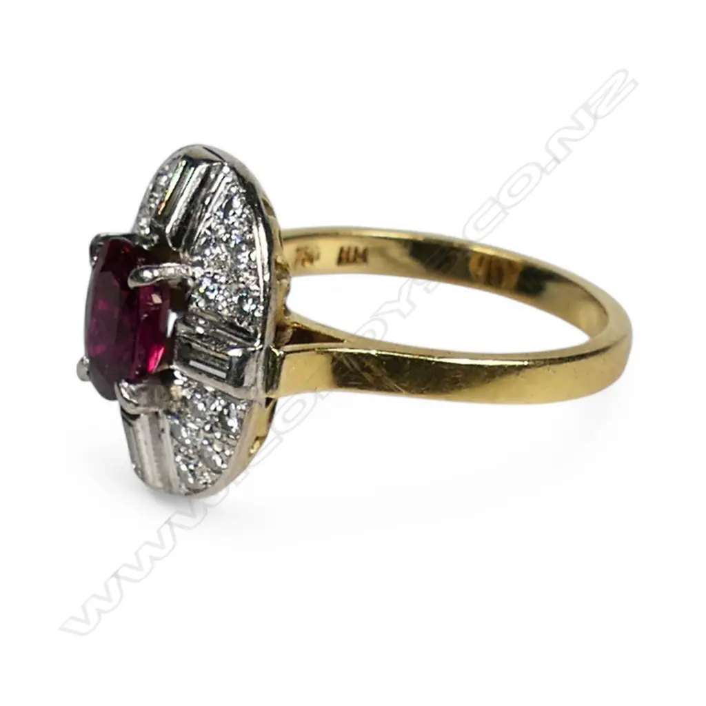 An 18ct gold diamond and ruby ring, Image 1++