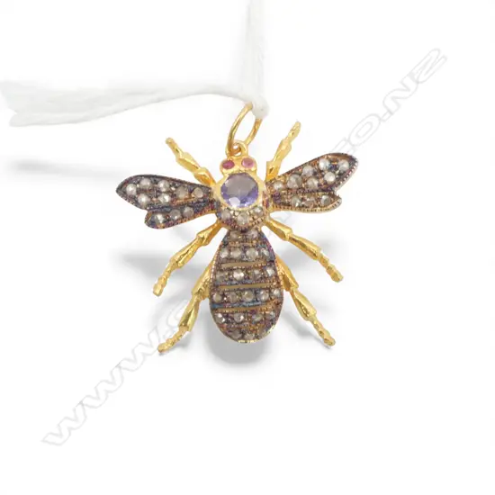 ANTIQUE STYLE SILVER GILT BEE PENDANT ROSE CUT DIAMONDS (0.25ct) 0.25ct TANZANITE RED SPINEL 14ct GOLD BALE