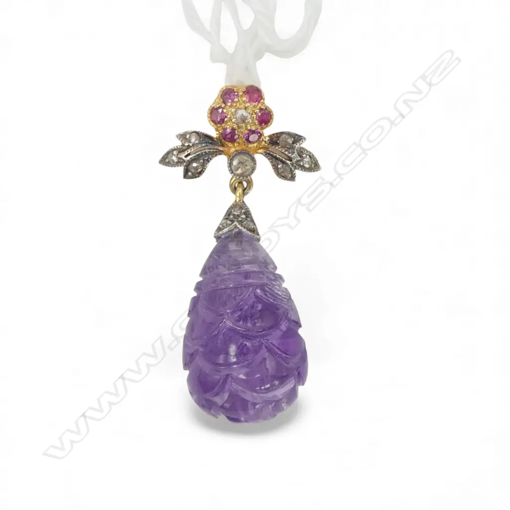 ANTIQUE STYLE SILVER GILT PENDANT ROSE CUT DIAMONDS RUBIES AND DECORATIVE CUT AMETHYST Image 1++