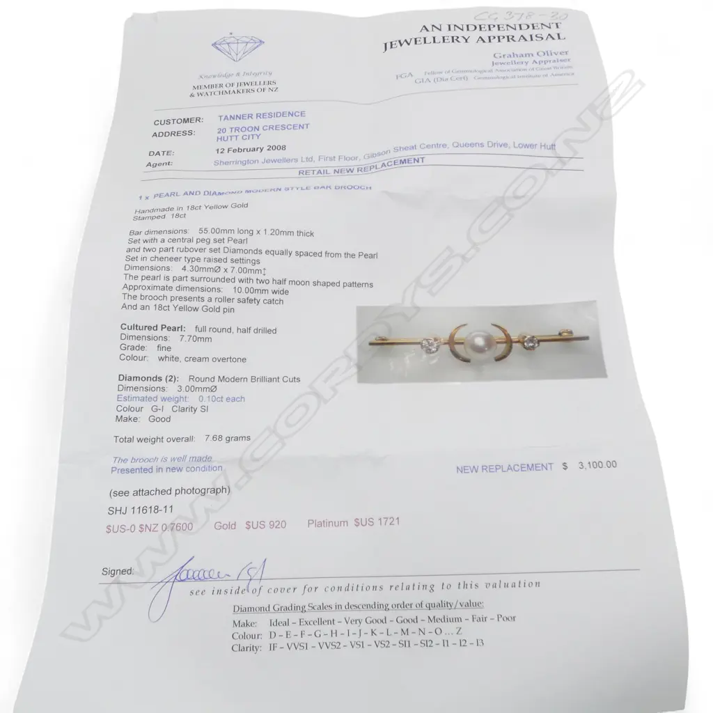 18ct PEARL & DIAMOND BAR BROOCH, 7.68gm Image 1++