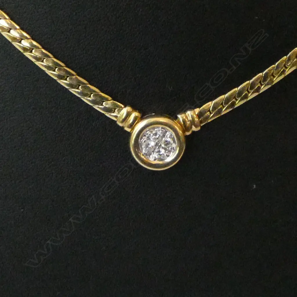 18ct GOLD & DIAMOND NECKLACE 20.44gms Image 1++