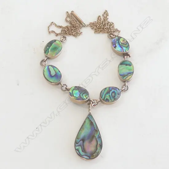 9CT GOLD AND PAUA NECKLACE 13.57gms