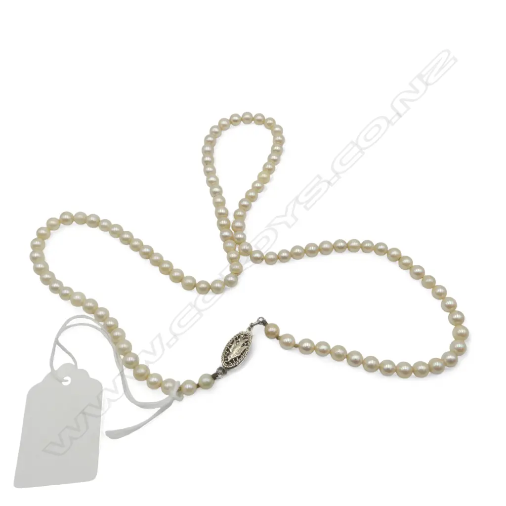 CULTURED PEARL NECKLACE L.520mm w 14ct WHITE GOLD CLASP Image 1++