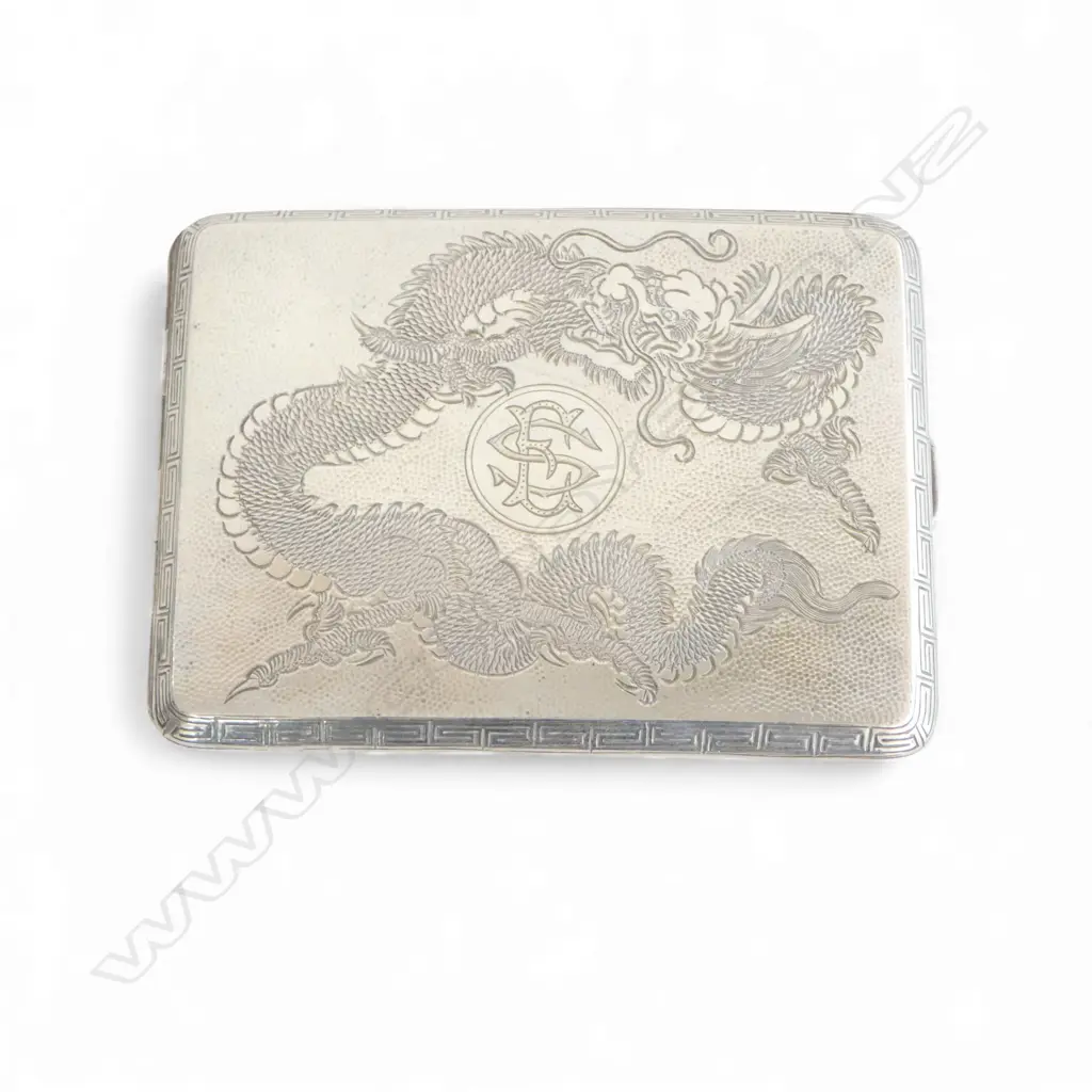 ORIENTAL DRAGON ENGRAVED SILVER CIG. CASE 118.41gms Image 1++