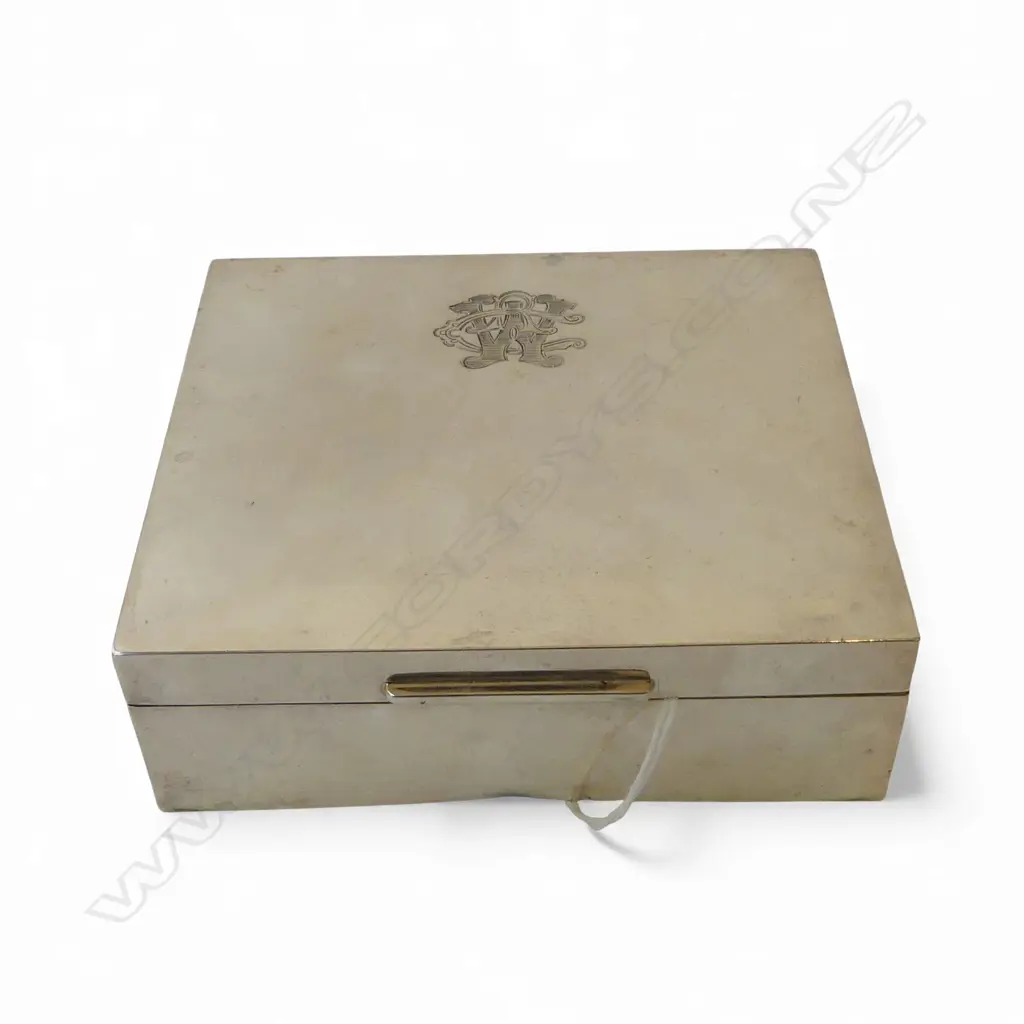 STG SILVER BOX with wood fitted interior, BIRMINGHAM 1969, TW 383gms dent Image 1++