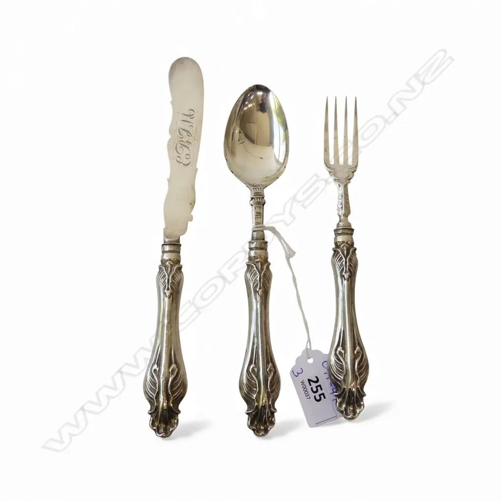 3 PCES STG SILVER CUTLERY, B'HAM 1853 101gms Image 1++