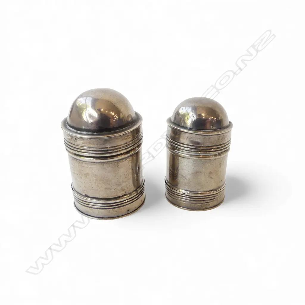 2 STG SILVER NUTMEG GRATERS; JOHN THORNTON B'HAM 1796 &1798 H.35mm Image 1++