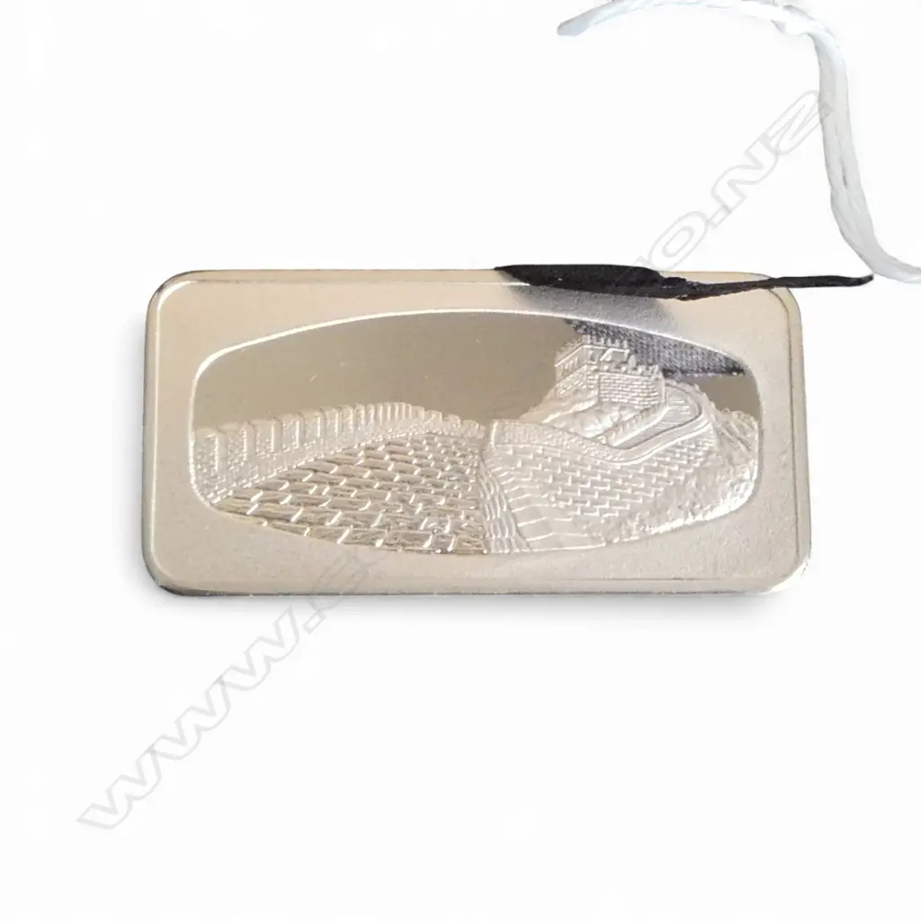 2 SINGAPORE AIRLINES WONDERS OF THE WORLD 'GREAT WALL OF CHINA' & 'TAJ MAHAL' .800 SILVER INGOTS 50.71gms Image 1++