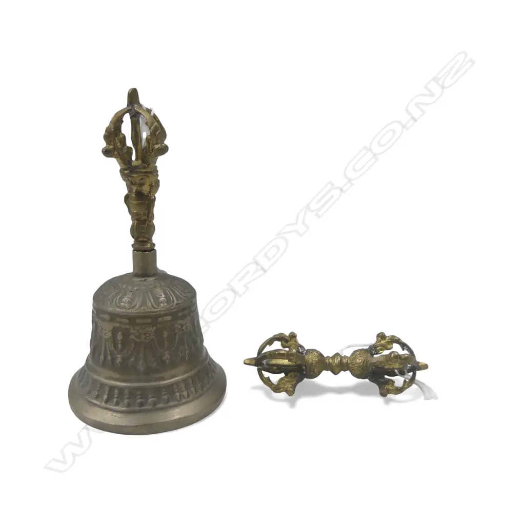 TIBETIAN BRASS TEMPLE BELL H140MM &A VAJRA DORJE L90MM Image 1++