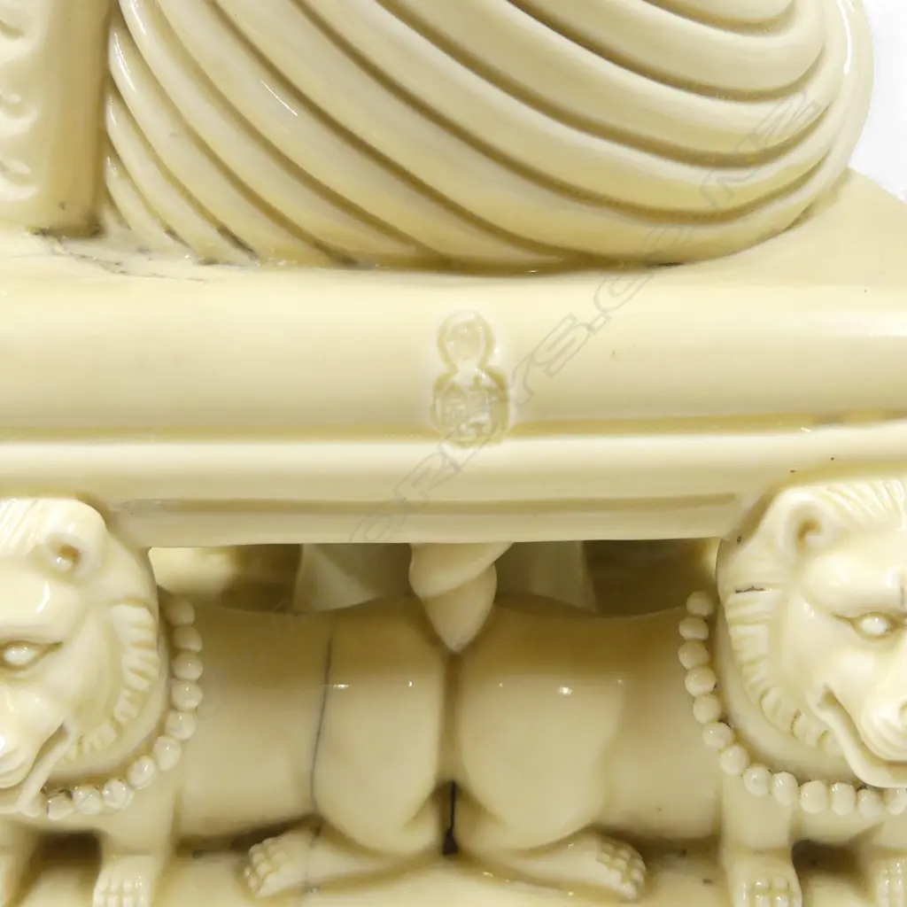 ANTIQUE BLANC DE CHINE KUANYIN SEATED FIGURE H420MM Image 1++