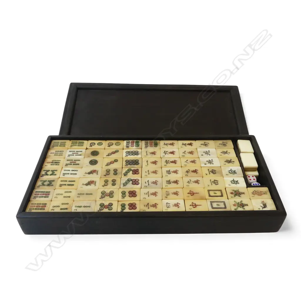 WOOD CASED VINTAGE BONE & BAMBOO MAH JONG SET L350MM Image 1++