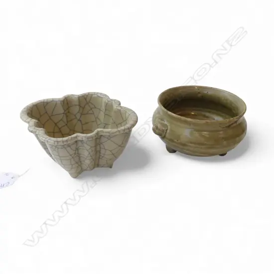 2 ORIENTAL GLAZED POTS (INCENSE BURNER AF) 110mm dia