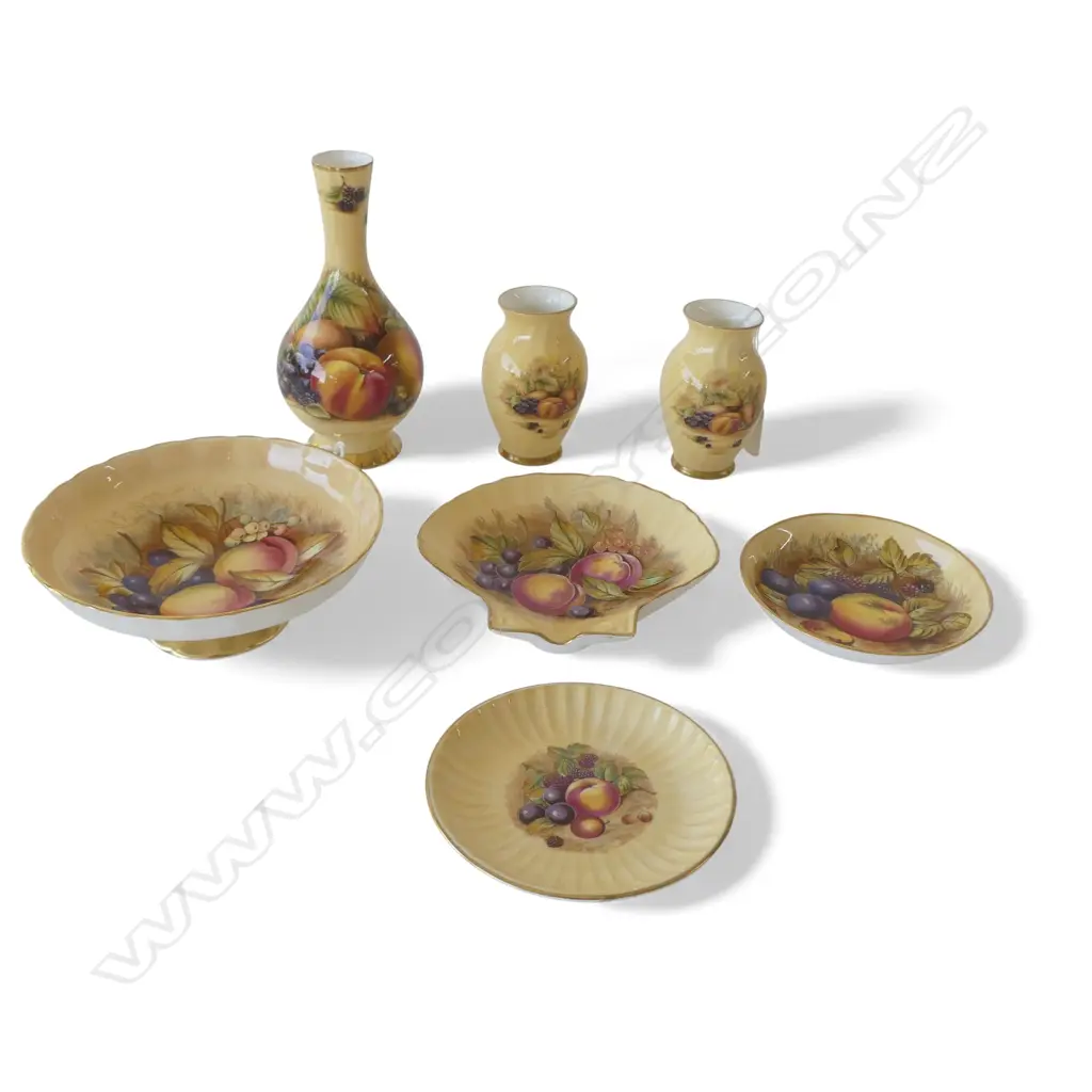 7 PCES ASST. AYNSLEY CHINA; 3 VASES, etc Image 1++