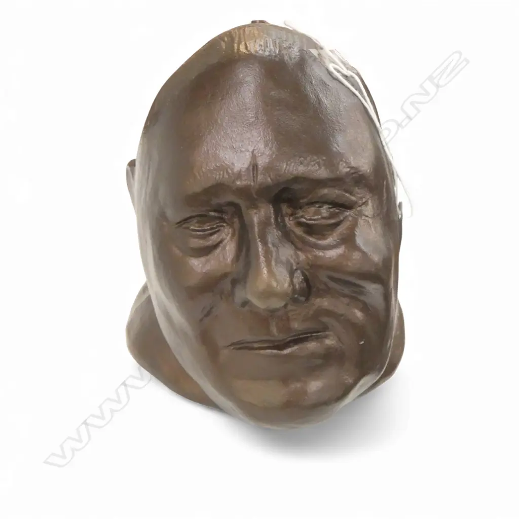 VINTAGE ROBERT MULDOON MONEY BANK H.160mm Image 1++