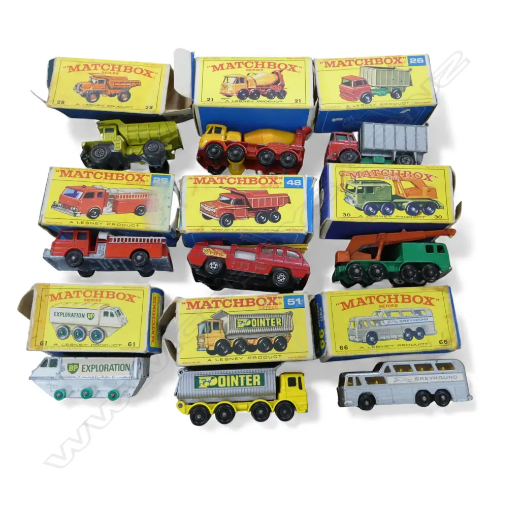 9 MATCHBOX MODEL CARS, BOXED Image 1++