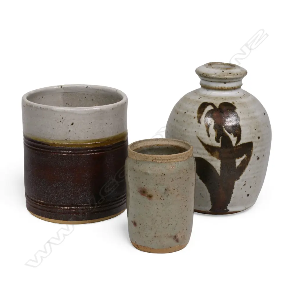 3 NZ STONEWARE PIECES: BRICKELL (lid absent), STITCHBURY & poss. HELEN MASON, Tallest: H.113mm Image 1++