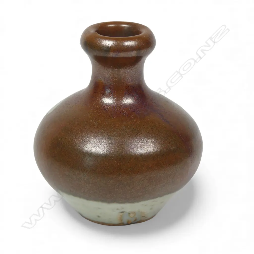 CARL VENDELBOSCH (HOLLAND/NZ)  MINIATURE STONEWARE BOTTLE, c.1975, H.74mm Image 1++