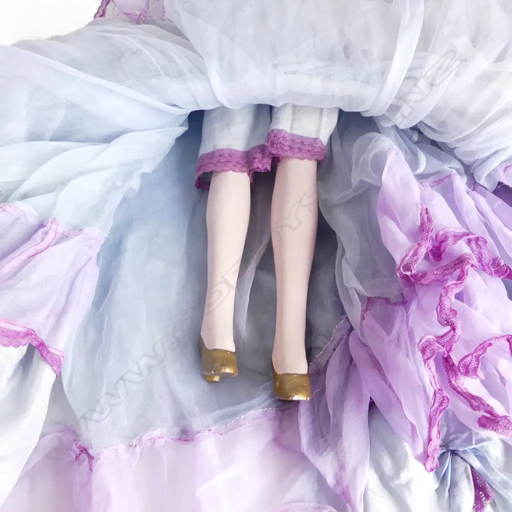 1920'S BOUDOIR DOLL fine silk covered showing distress L.750mm Image 1++