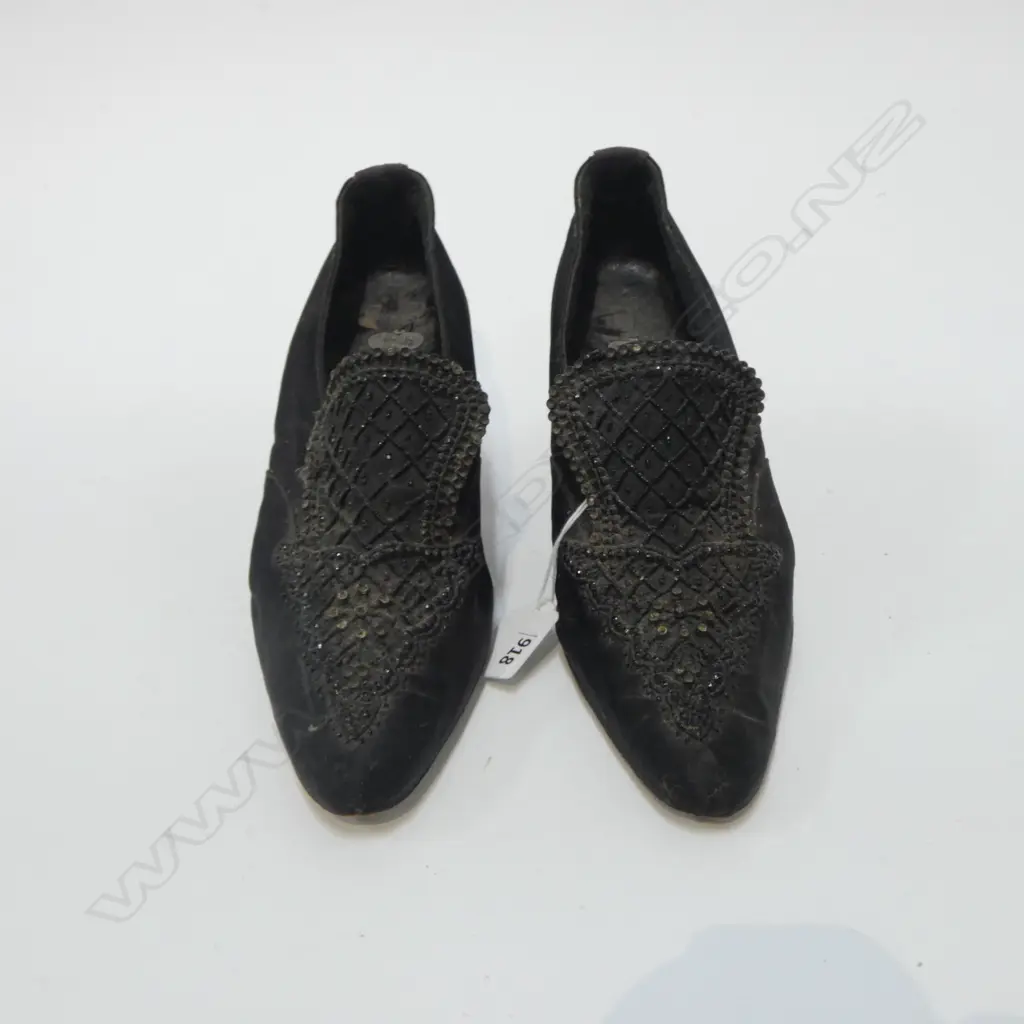 PR DECORATIVE EDWARDIAN SHOES SIZE 8 made in Vienna Image 1++
