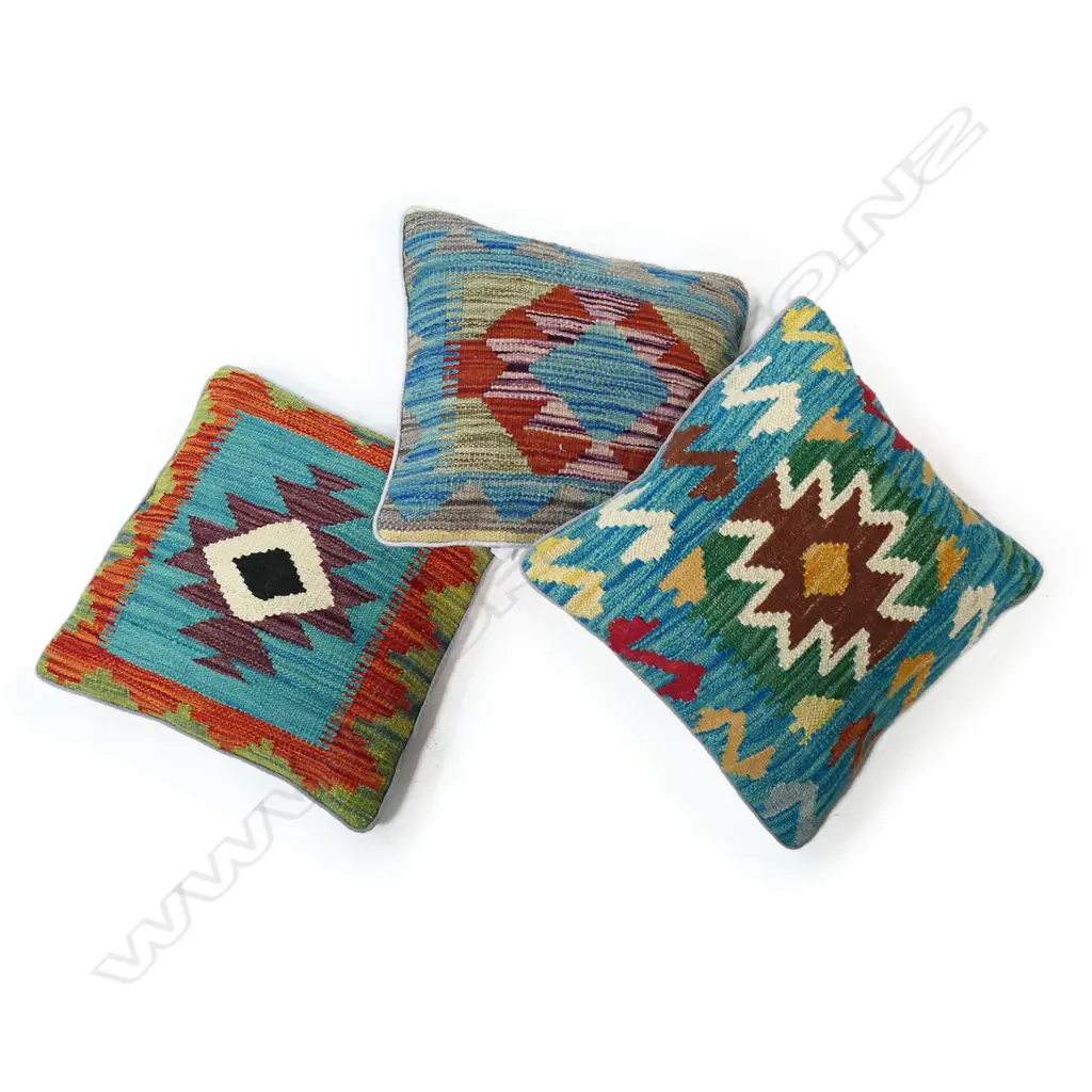 3 ANTIQUE KELIM CUSHIONS Image 1++