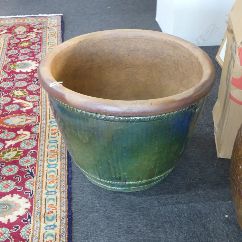 LG GREEN GLAZED GARDEN POT PLANTER H.450mm 640mm Image 1++